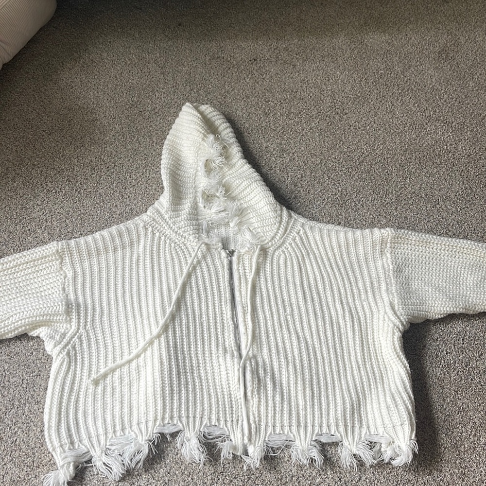 Cropped ZipUp Sweater